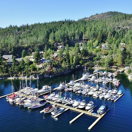 Pender Harbour Resort & Marina Garden Bay المظهر الخارجي الصورة