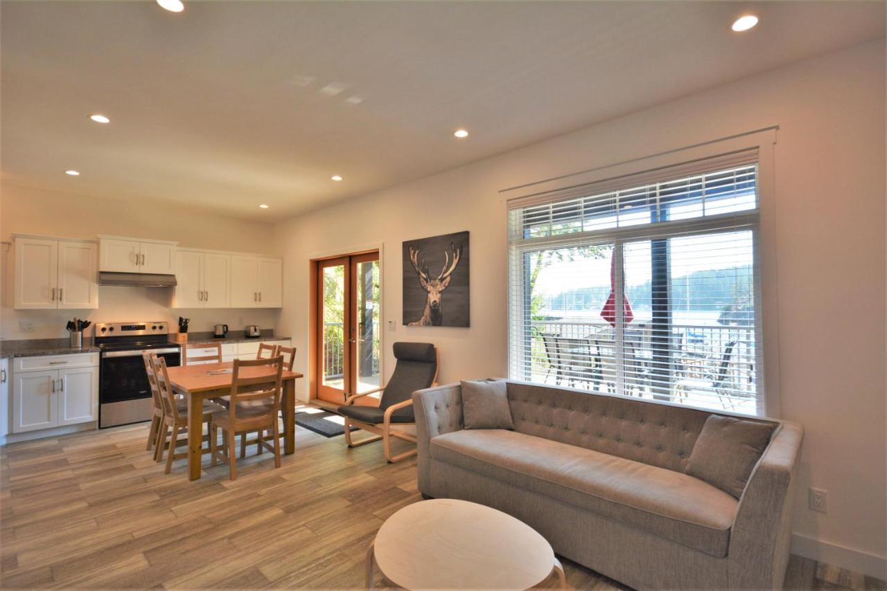 Pender Harbour Resort & Marina Garden Bay المظهر الخارجي الصورة