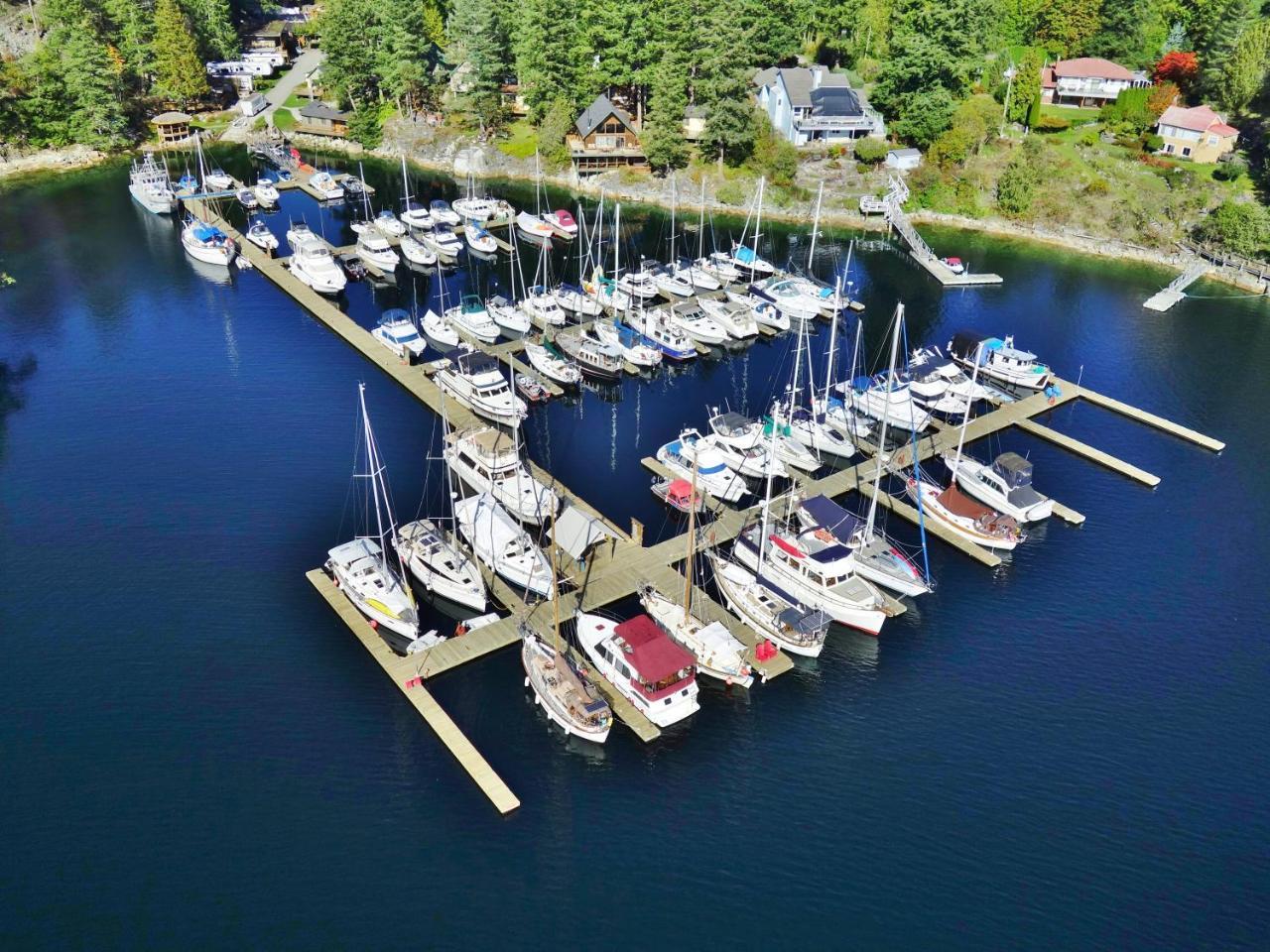 Pender Harbour Resort & Marina Garden Bay المظهر الخارجي الصورة